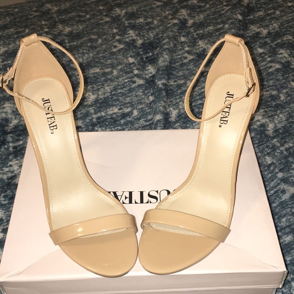 Nude Heels - Picture 2 of 5